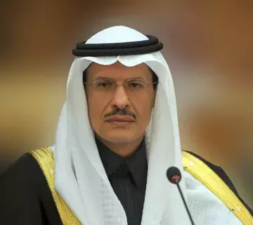 وزير الطاقة يُعلن عن زيادة في الاحتياطيات المؤكدة من الغاز والمكثفات في حقل الجافورة وزير الطاقة يُعلن عن زيادة في الاحتياطيات المؤكدة من الغاز والمكثفات في حقل الجافورة
