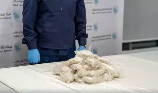إحباط محاولتي تهريب أكثر من 63 ألف حبة كبتاجون بمنفذ الحديثة إحباط محاولتي تهريب أكثر من 63 ألف حبة كبتاجون بمنفذ الحديثة
