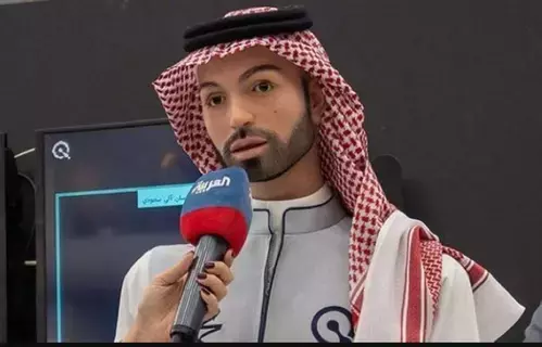 شركة QSS: حركة الروبوت مع المذيعة تم إخراجها عن سياقها شركة QSS: حركة الروبوت مع المذيعة تم إخراجها عن سياقها