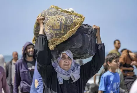 الفلسطينيون يواجهون التحذيرات مجددا من العودة إلى الشمال الفلسطينيون يواجهون التحذيرات مجددا من العودة إلى الشمال
