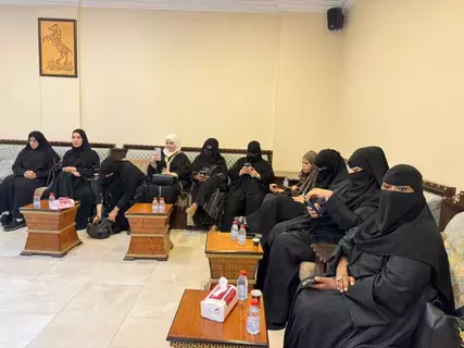 احتفالية توقيع كتاب تنتهي بتوصية استثمار جبال الأحساء احتفالية توقيع كتاب تنتهي بتوصية استثمار جبال الأحساء