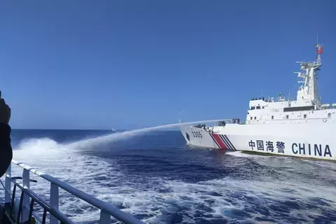 رئيس الفلبين: «الاستفزازات الصينية لن ترهبنا» رئيس الفلبين: «الاستفزازات الصينية لن ترهبنا»