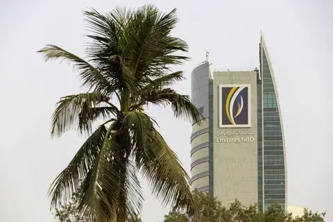 استثمارات بنوك الإمارات تتجاوز 600 مليار درهم للمرة الأولى استثمارات بنوك الإمارات تتجاوز 600 مليار درهم للمرة الأولى