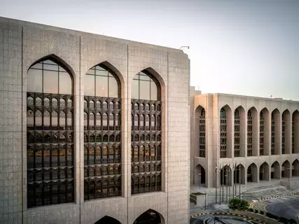 الإمارات تضيف 52 مليار دولار لاحتياطياتها المصرفية الدولية في 10 أشهر الإمارات تضيف 52 مليار دولار لاحتياطياتها المصرفية الدولية في 10 أشهر