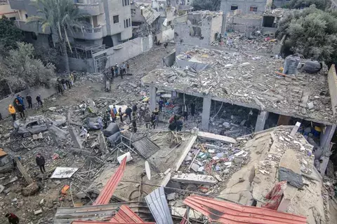 انقطاع كامل لخدمات الاتصالات والإنترنت في قطاع غزة انقطاع كامل لخدمات الاتصالات والإنترنت في قطاع غزة