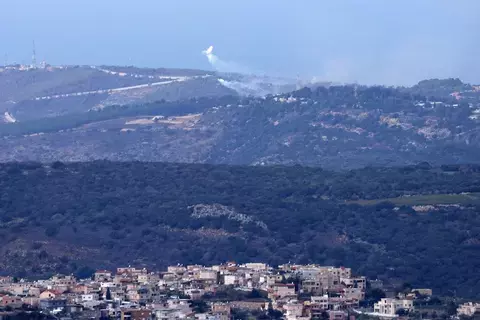 تجدد القصف بين جنوب لبنان وإسرائيل تجدد القصف بين جنوب لبنان وإسرائيل