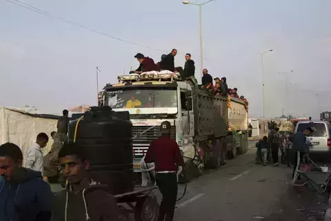قصف إسرائيلي متواصل على غزة.. ومجزرة في خان يونس قصف إسرائيلي متواصل على غزة.. ومجزرة في خان يونس