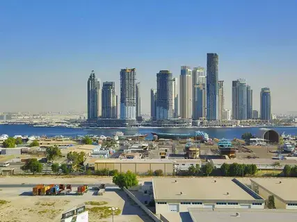 مبايعة عقارية بـ 165.62 مليون درهم في دبي مبايعة عقارية بـ 165.62 مليون درهم في دبي