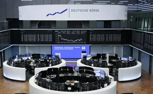 الأسهم الأوروبية ترتفع في آخر يوم للتداول هذا العام الأسهم الأوروبية ترتفع في آخر يوم للتداول هذا العام