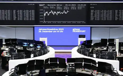 الأسهم الأوروبية تنهي عام 2023 على ارتفاع 12.64% الأسهم الأوروبية تنهي عام 2023 على ارتفاع 12.64%