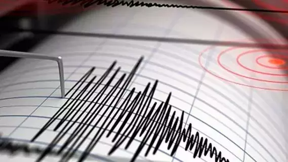 زلزال بقوة 4.8 يضرب جاوة الغربية في إندونيسيا زلزال بقوة 4.8 يضرب جاوة الغربية في إندونيسيا