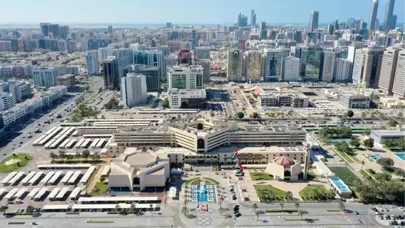 77.9 مليار تصرفات عقارات أبوظبي 2023 77.9 مليار تصرفات عقارات أبوظبي 2023