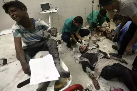 القتال يستعر في غزة.. وإسرائيل تشير إلى مرحلة جديدة في الحرب القتال يستعر في غزة.. وإسرائيل تشير إلى مرحلة جديدة في الحرب