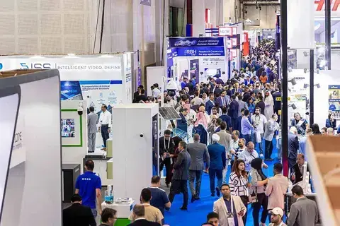 الإمارات تقود عجلة تطوير الحوسبة الكمومية في الشرق الأوسط الإمارات تقود عجلة تطوير الحوسبة الكمومية في الشرق الأوسط