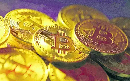 الدولار يتراجع و«بتكوين» ترتفع قبيل إقرار صناديق تداول فورية للعملة الرقمية الدولار يتراجع و«بتكوين» ترتفع قبيل إقرار صناديق تداول فورية للعملة الرقمية