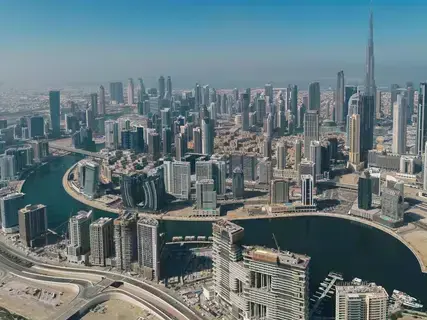 365 مليون درهم لقطعة أرض في منطقة الخليج التجاري 365 مليون درهم لقطعة أرض في منطقة الخليج التجاري