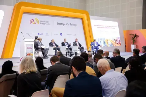 معرض الشرق الأوسط للطاقة يناقش في دبي الاستدامة والطاقة إبريل 2024 معرض الشرق الأوسط للطاقة يناقش في دبي الاستدامة والطاقة إبريل 2024