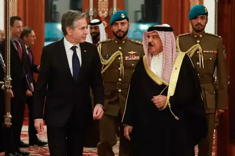 ملك البحرين: يجب وقف إطلاق النار بغزة.. وبلينكن: عباس «ملتزم» بإصلاح «السلطة» ملك البحرين: يجب وقف إطلاق النار بغزة.. وبلينكن: عباس «ملتزم» بإصلاح «السلطة»