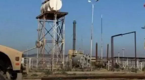 هجوم صاروخي من العراق يستهدف قاعدة أمريكية شرقيّ سوريا هجوم صاروخي من العراق يستهدف قاعدة أمريكية شرقيّ سوريا