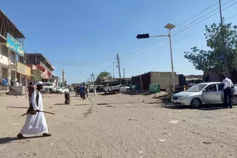 معارك السودان تتسع غرباً والخرطوم تغرق في الظلام معارك السودان تتسع غرباً والخرطوم تغرق في الظلام