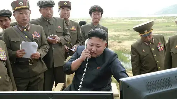 بيونغ يانغ توقف بثاً إذاعياً موجهاً لعملائها في سيؤول بيونغ يانغ توقف بثاً إذاعياً موجهاً لعملائها في سيؤول