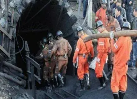 مقتل 22 شخصاً في انهيار منجم للذهب في تنزانيا مقتل 22 شخصاً في انهيار منجم للذهب في تنزانيا