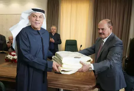 الصحفيون العراقيون يشيدون بدور سلطان في دعم «أبو الفنون» الصحفيون العراقيون يشيدون بدور سلطان في دعم «أبو الفنون»