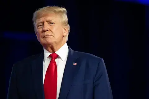 ترامب بعد فوزه في أيوا: «آن لبلدنا أن يتّحد» ترامب بعد فوزه في أيوا: «آن لبلدنا أن يتّحد»