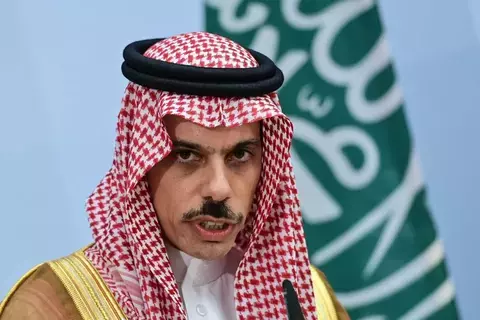 وزير الخارجية السعودي: هجمات البحر الأحمر مرتبطة بحرب غزة ويجب وقف النار وزير الخارجية السعودي: هجمات البحر الأحمر مرتبطة بحرب غزة ويجب وقف النار