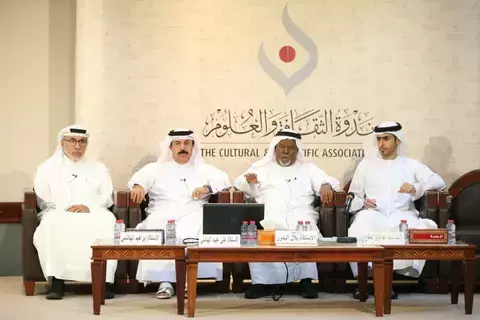 المواقف الإبداعية والإنسانية لعبد العزيز المطوع في دبي المواقف الإبداعية والإنسانية لعبد العزيز المطوع في دبي