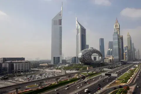 «موديز»: ديناميكية الأعمال في دبي ترسخ مكانة الإمارات «موديز»: ديناميكية الأعمال في دبي ترسخ مكانة الإمارات