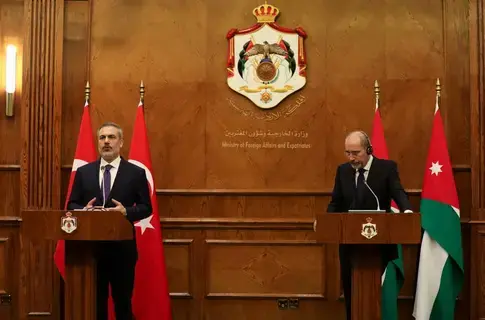 الأردن: على إسرائيل السماح للنازحين في غزة بالعودة إلى بيوتهم الأردن: على إسرائيل السماح للنازحين في غزة بالعودة إلى بيوتهم