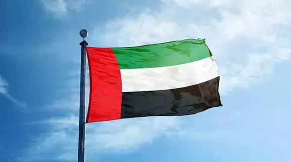 الإمارات تعتزم إرسال دفعة إمدادات للمناطق المتضررة بالصومال الإمارات تعتزم إرسال دفعة إمدادات للمناطق المتضررة بالصومال