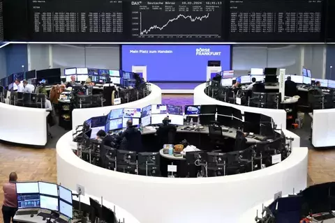 أسهم أوروبا ترتفع مدفوعة بمكاسب القطاع المالي أسهم أوروبا ترتفع مدفوعة بمكاسب القطاع المالي