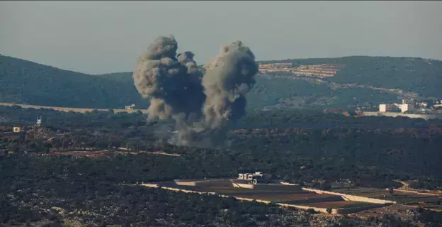 قتيلان من «حزب الله» في هجوم إسرائيلي على جنوب لبنان قتيلان من «حزب الله» في هجوم إسرائيلي على جنوب لبنان