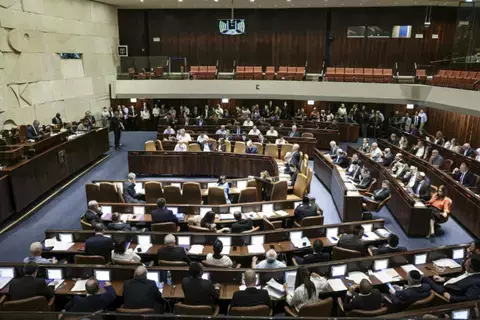 بالفيديو| محتجون من أقارب المحتجزين في غزة يقتحمون «الكنيست» بالفيديو| محتجون من أقارب المحتجزين في غزة يقتحمون «الكنيست»