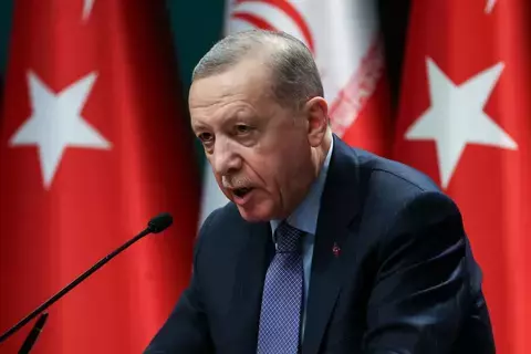 أردوغان: ننتظر خطوة واشنطن بشأن طلبنا شراء طائرات إف-16 أردوغان: ننتظر خطوة واشنطن بشأن طلبنا شراء طائرات إف-16
