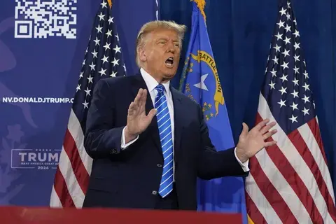 ترامب لا يثق بـ«الناتو» ويرفض ربط أمن الحدود بدعم أوكرانيا ترامب لا يثق بـ«الناتو» ويرفض ربط أمن الحدود بدعم أوكرانيا