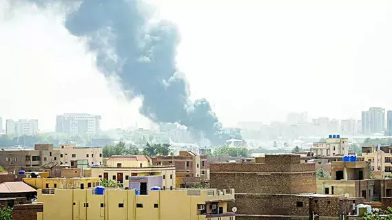 اتساع رقعة المواجهات العسكرية في الخرطوم اتساع رقعة المواجهات العسكرية في الخرطوم