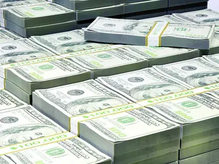 الدولار نحو تحقيق أكبر مكسب شهري منذ سبتمبر 2023 الدولار نحو تحقيق أكبر مكسب شهري منذ سبتمبر 2023