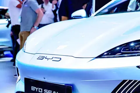 الصين تتفوّق على اليابان كأكبر مُصدّر للسيارات في العالم 2023 الصين تتفوّق على اليابان كأكبر مُصدّر للسيارات في العالم 2023
