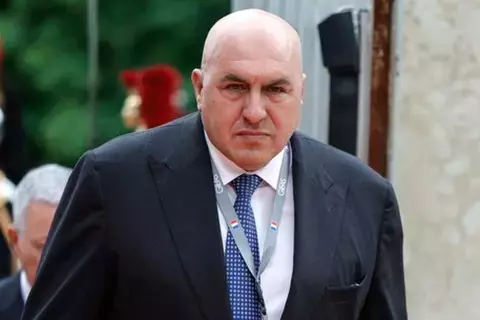 إيطاليا: الاضطرابات في البحر الأحمر تهدد اقتصادنا إيطاليا: الاضطرابات في البحر الأحمر تهدد اقتصادنا