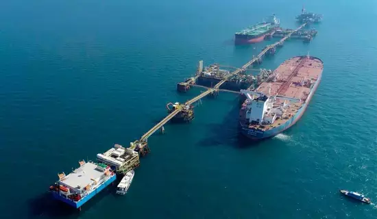 8.25 مليار دولار إيرادات صادرات الخام العراقي في يناير 8.25 مليار دولار إيرادات صادرات الخام العراقي في يناير