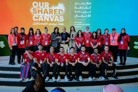 الأسطورة إنييستا يكشف أسراره لجمهور مهرجان الشارقة لريادة الأعمال الأسطورة إنييستا يكشف أسراره لجمهور مهرجان الشارقة لريادة الأعمال