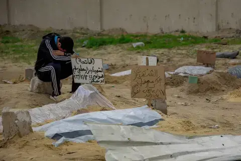 27365 قتيلاً ضحايا الحرب الإسرائيلية على غزة 27365 قتيلاً ضحايا الحرب الإسرائيلية على غزة