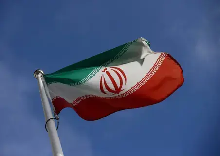 إيران تندد بالضربات الأمريكية والبريطانية في اليمن إيران تندد بالضربات الأمريكية والبريطانية في اليمن