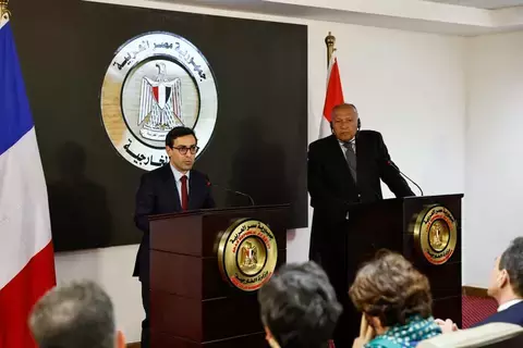 سيجورنيه يعلن من القاهرة رفض باريس «التهجير القسري» لسكان غزة سيجورنيه يعلن من القاهرة رفض باريس «التهجير القسري» لسكان غزة