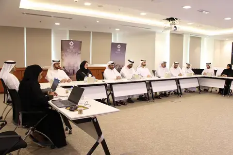 «استشاري الشارقة» يستعرض تطوير الأنشطة السياحية «استشاري الشارقة» يستعرض تطوير الأنشطة السياحية