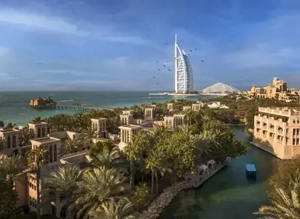 معهد التمويل الدولي: 4% نمو اقتصاد الإمارات في 2024 معهد التمويل الدولي: 4% نمو اقتصاد الإمارات في 2024