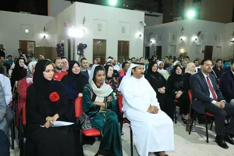 قصائد تشدو للذات في بيت الشعر قصائد تشدو للذات في بيت الشعر
